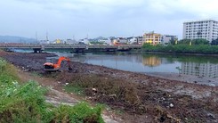  Chặt bỏ cây mọc trái thiết kế dự án thoát lũ hơn 593 tỉ đồng ở Nha Trang