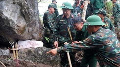Người cựu binh từng được truy điệu sống khóc nghẹn khi trở lại Vị Xuyên tìm đồng đội