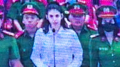 Video người mẫu An Tây xin lỗi gia đình và công chúng khi nói lời sau cùng tại tòa
