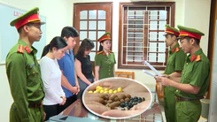 Mạo danh 'lương y', làm thuốc đông y giả chứa chất cấm bán trên Facebook
