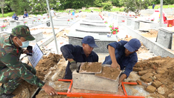 Tìm thấy thẻ ghi tên Nguyễn Văn Thuần trong mộ liệt sĩ ở An Giang