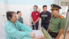Nạn nhân sống sót trong vụ cháy  2 người chết ở phường Chợ Lớn: Lửa cháy từ xe đạp điện đang sạc pin
