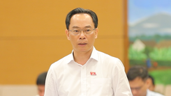 Bộ trưởng Hoàng Minh Sơn giải trình chuyện thiếu sách giáo khoa đầu năm học