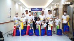 'Tiếp sức hoa mặt trời': Chia sẻ yêu thương cùng bệnh nhi ung thư tại TP.HCM