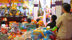 Trung thu đặc biệt ở TP.HCM và Cần Thơ