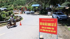 Cận cảnh đèo Gia Bắc ‘tơi tả’ sau những đợt sạt lở, cấm xe qua lại để sửa chữa