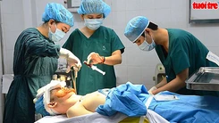 Phẫu thuật phục hồi răng cho người không răng bẩm sinh