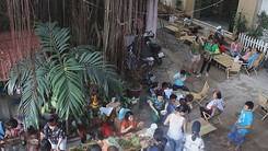 Khám phá nét đặc trưng chợ quê giữa lòng Sài Gòn