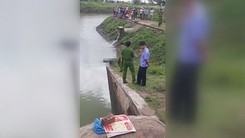 Điều tra vụ nam thanh niên chết trôi trên hồ thủy lợi