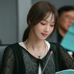 Lee Sung Kyung tái xuất màn ảnh nhỏ, Alpha Drive One lập kỷ lục