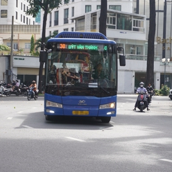 Dự báo thời tiết đêm 14, ngày 15-1: Nam Bộ có mưa rào, ngày nắng