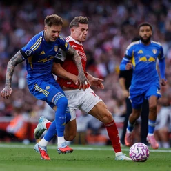 Arsenal đấu Leeds United: Lấy 3 điểm tại Elland Road