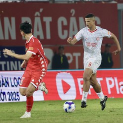 10 người của Sông Lam Nghệ An 'quật ngã' Thể Công -Viettel tại sân Hàng Đẫy