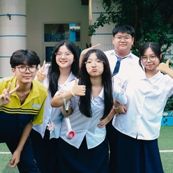 ‘Say hi’ thanh xuân rực rỡ với Trường THPT Bùi Thị Xuân