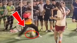 Màn sút penalty 'mạnh nhất' lịch sử bóng đá nữ