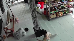Chồng gặp quả báo vì trêu vợ