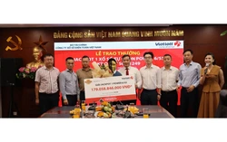 Da Nang teacher wins Vietlott jackpot worth nearly $7mn