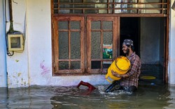 Death toll from Sri Lanka floods, landslides rises to 334: disaster agency