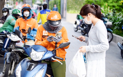 Food delivery apps enter new competition race in Vietnam