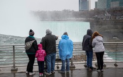 US could require up to $15,000 bonds for some tourist visas under pilot program