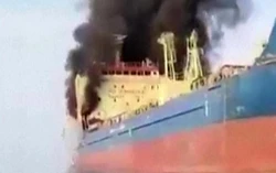 Maersk suspends vessel transit through Strait of Hormuz