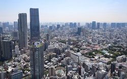 Japan biz bankruptcies hit 12-year high for April