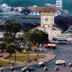 Vòng xoay ký ức - Kỳ 5: Bùng binh Bến Thành và phố cổ trăm năm
