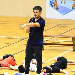 Chấn thương do chơi thể thao, khi nào mới cần tới thuốc?
