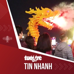 Tin tức tối 29-1: Độc đáo rồng phun lửa, cử động đầu và đuôi bên bờ sông Hàn