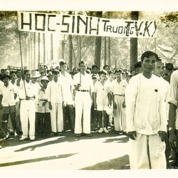 Chuyện chưa kể sau những tấm ảnh đặc biệt - Kỳ 10: 'Đám tang trò Ơn' và những ống kính khuyết danh