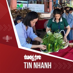 Tin tức tối 8-7: Du khách đến Côn Đảo vui vẻ ủng hộ không đốt vàng mã khi cúng viếng