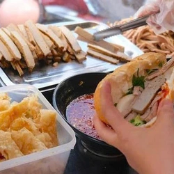 Người bán bánh mì cần biết 2 điều này để giữ an toàn thực phẩm