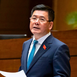 Chủ quản nền tảng thương mại điện tử phải xác thực danh tính người livestream bán hàng