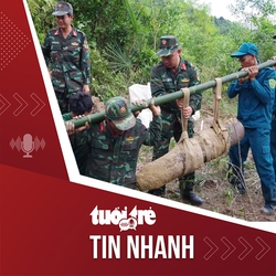Tin tức tối 17-12: Xử lý an toàn quả bom nặng hơn 150kg lộ ra trong nhà dân sau lũ tại Khánh Hòa