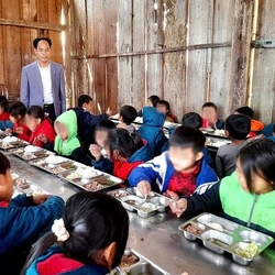 Dự án 'Nuôi em Nghệ An' bị tố không minh bạch tài chính, công an đang xác minh