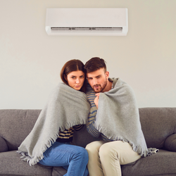 Bác sĩ nói gì về thông tin 'bật điều hòa trong phòng kín gây thiếu oxy, mệt mỏi, đau đầu...'?