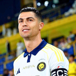 Ronaldo tiết lộ bí quyết chống lão hóa, giữ tuổi sinh học 29, dù tuổi thật đã 40