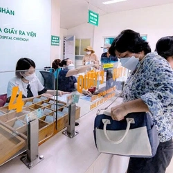 20 nhóm đối tượng nào được cấp thẻ bảo hiểm y tế miễn phí từ ngày 1-7?