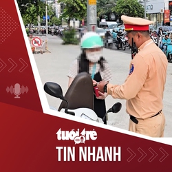 Tin tức tối 6-6: Nhiều người chạy xe máy trên vỉa hè bị ‘bắt tại trận’