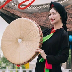 Hòa Minzy chốt sổ YouTube Trending toàn cầu với 'Bắc Bling'