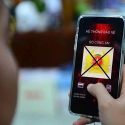 'Bắt cóc online', vì sao nhiều bạn trẻ rành công nghệ vẫn dễ sập bẫy?
