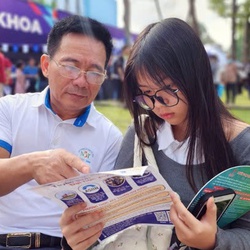 Chi tiết mức thu học phí các trường đại học, năm 2025 sẽ cao hơn năm ngoái bao nhiêu?