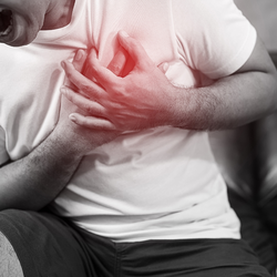 Khuyến cáo của bác sĩ chuyên khoa sau vụ thầy dạy zumba ngừng tim khi đang biểu diễn