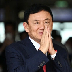 Cựu thủ tướng Thaksin Shinawatra trắng án trong vụ cáo buộc xúc phạm hoàng gia