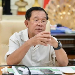 Ông Hun Sen nói gì khi 3 trường đại học Thái Lan tuyên bố thu hồi bằng danh dự?
