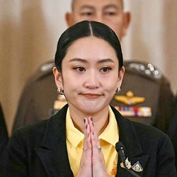 Thủ tướng Thái Lan Paetongtarn Shinawatra bị phế truất