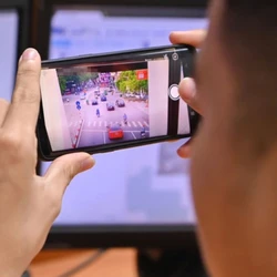 Bộ Công an đề xuất hỗ trợ tối đa 5 triệu đồng cho người quay video phản ánh vi phạm giao thông