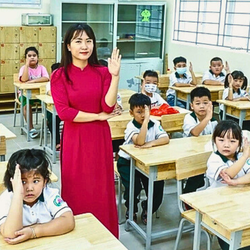 Nhiều phụ huynh ở TP.HCM đồng tình với quy định các trường không tan học trước 16h