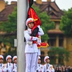 Lãnh đạo chủ chốt bị kỷ luật, thôi chức do vi phạm, khi qua đời tổ chức lễ tang ra sao?