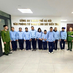 Vạch trần thủ đoạn của nhóm lừa đảo chiếm đoạt hơn 318 tỉ đồng từ ngân hàng